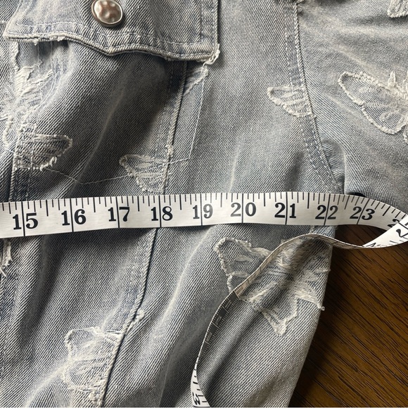 POL Women's Denim Jacket with Butterfly Design - Picture 9 of 11